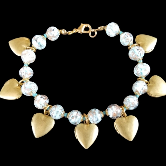 Hand Crafted Repurposed Vintage Art Glass Locket Bracelet - Picture 4 of 12